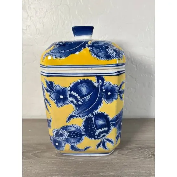 Chinese Chinoiserie-Inspired BLUE & YELLOW Rectangular Lidded Canister 10