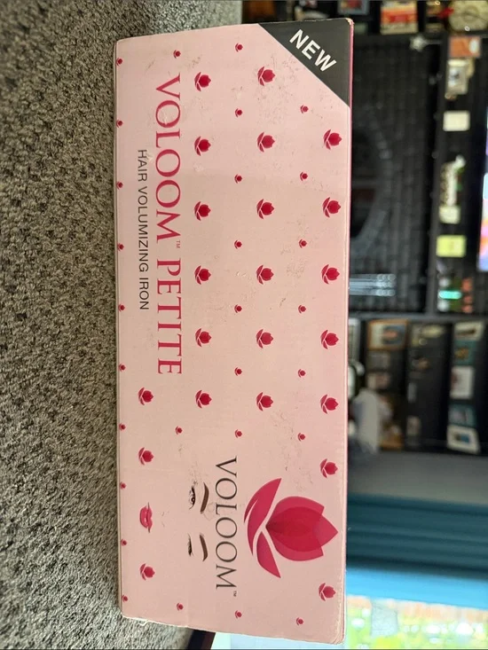 Voloom Petite Hair Volumizing Iron - Pink bag and clips used once