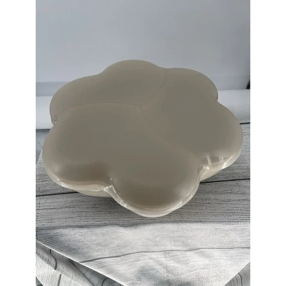 Tupperware‎ XL Flower Shape Chip Salad Dessert Bowl With Lid