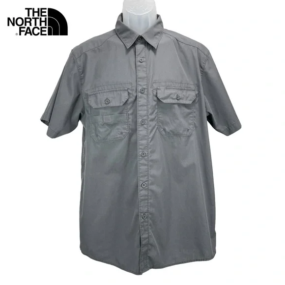 The North Face | Men Large‎ | Gray Utility Short Sleeve Button Up Shirt