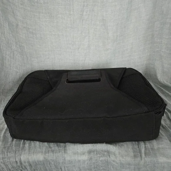 Casserole Dish‎ Carrier Bag With Zip Close and Handle Hot Cold Pack Included