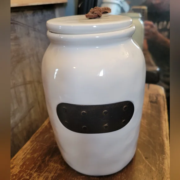 2016 mud pie large bistro canister with lid cute details