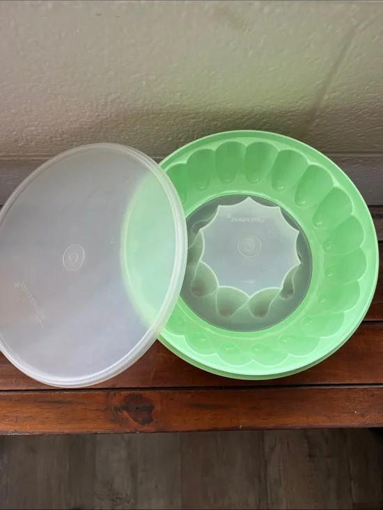 Vintage Jel-N-Serve Mold Tupperware Mint Green 3 Pieces