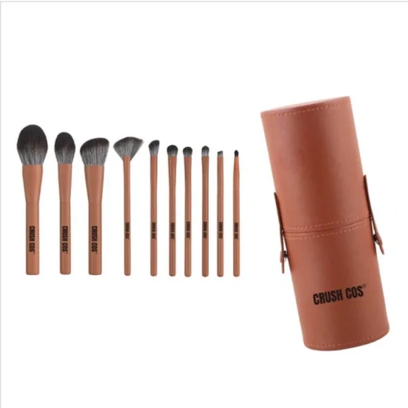 Crush Cos 10-Piece Makeup Brush Set with Travel Case Brown NWT