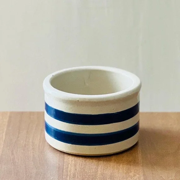 Vintage‎ Roseville Ohio Farmhouse Crock Blue & White Striped Robinson Ransbottom