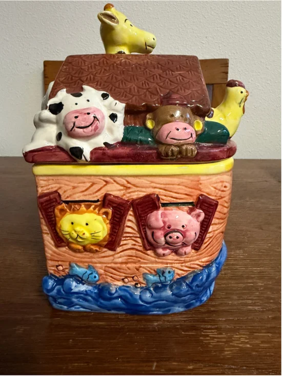 Vintage Express Productions Noah’s Ark Ceramic Cookie Jar w/ Lid Animal Figural