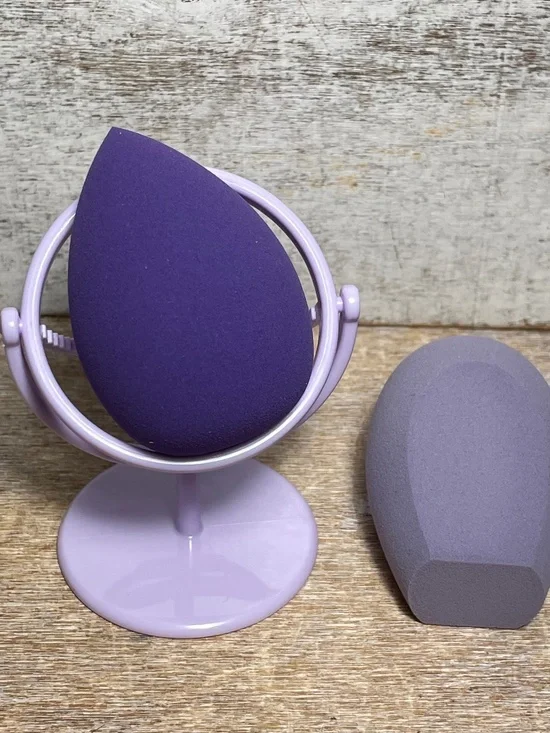 Miniso Beauty Tools: 2 Beauty Sponges, 1 Sponge Holder Set Purple Colors New