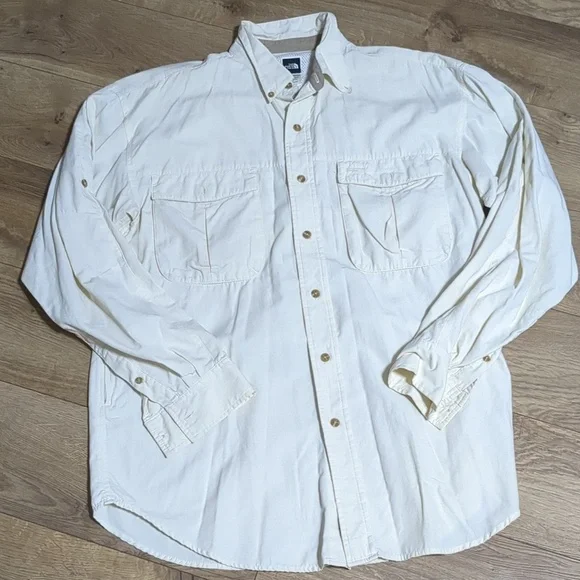 The North Face long sleeve vented hiking camp outdoors men size M