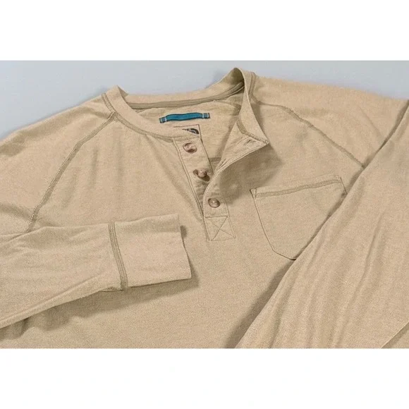VTG The North Face Beige Cotton Blend Mens 3 Button Henley - Large