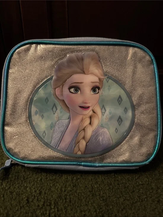 Disney Elsa Sparkle Lunch Tote in Silver and Teal