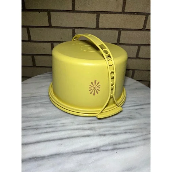 Vintage Tupperware Harvest Yellow Cake Taker Carrier Sunburst 1241 1242 Handle
