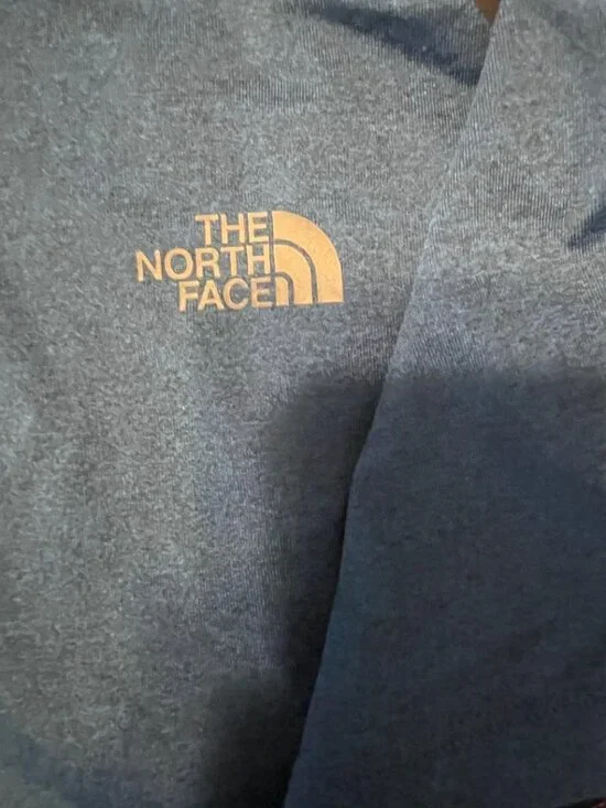 The North Face Men's Short-Sleeve Athletic Performance T-Shirt – Navy Blue XL