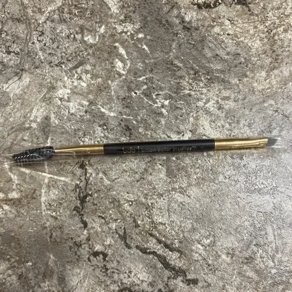 BILLION DOLLAR BRUSHES ~‎ CHARCOAL INFUSED BRISTLES EYEBROW BRUSH