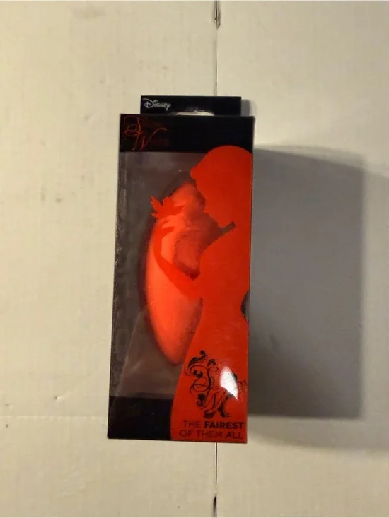 Disney Red Makeup Sponge with Fairytale Silhouette