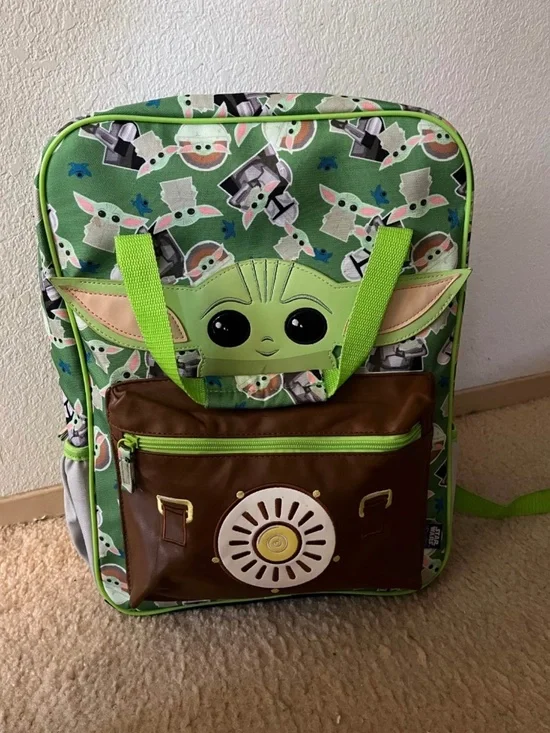 NWOT Disney Star Wars baby yoda backpack