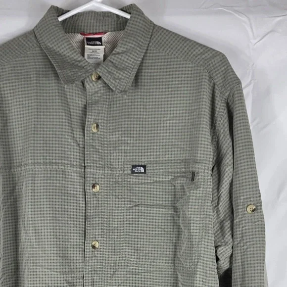 The North Face Mens Medium Olive Green Micro Check Roll Up Sleeve Hiking Shirt