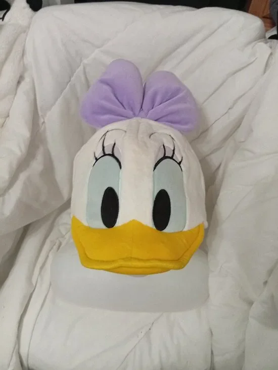 Tokyo Disney Resorts Daisy Duck Fan Cap With Dangling Body