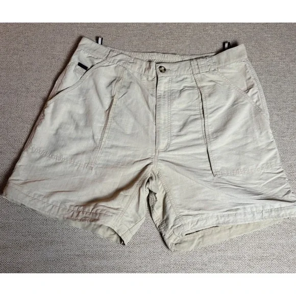 The North Face Khaki Nylon Hiking Shorts Relaxed Fit Pockets Mens‎ XL