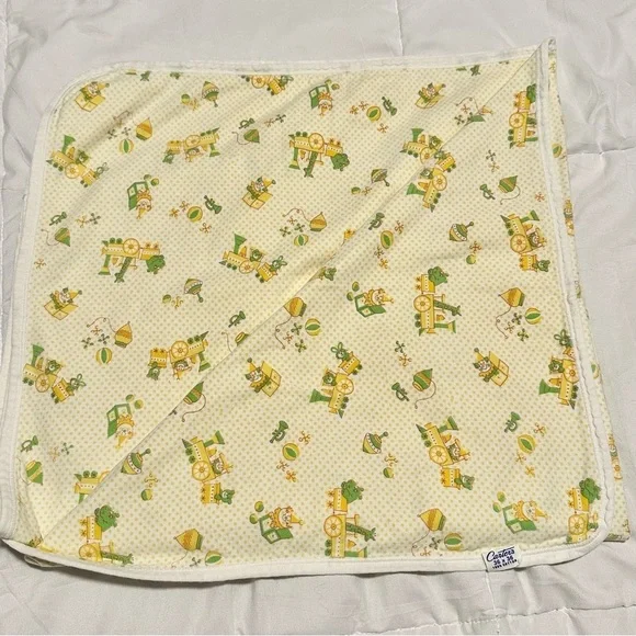 Vintage Carter's Baby Blanket Receiving Yellow Dot Train Toys 36 x 36 Cotton USA