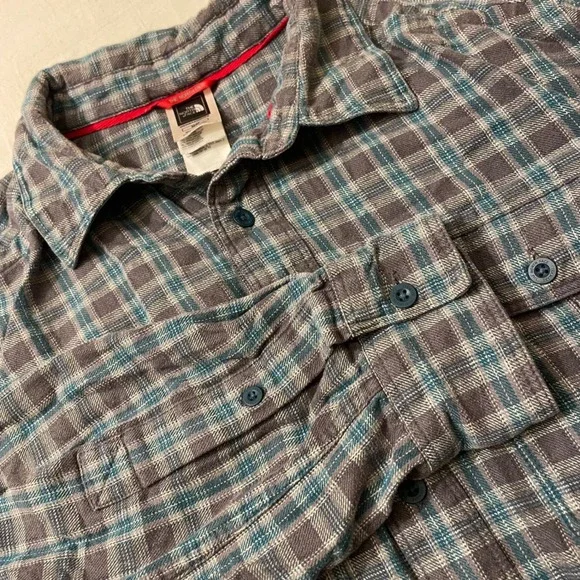 The North‎ Face Mens Medium Plaid Flannel Shirt Button Up Long Sleeve Outdoors