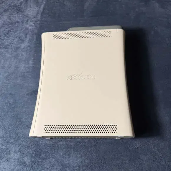 Microsoft Xbox 360 Original White Console