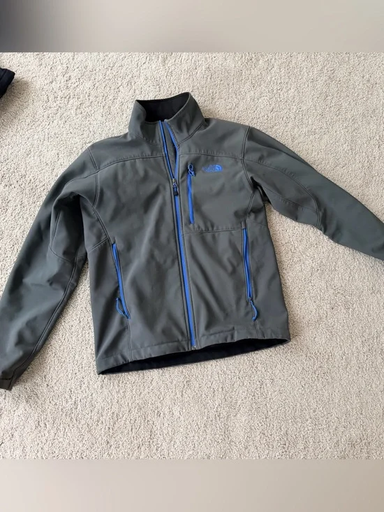 The North Face Men's Apex Bionic Gray Softshell Jacket with Blue Accents