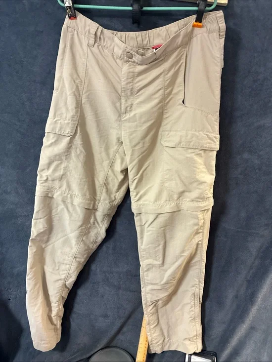 The North Face Men's Cargo Pants in Light Khaki