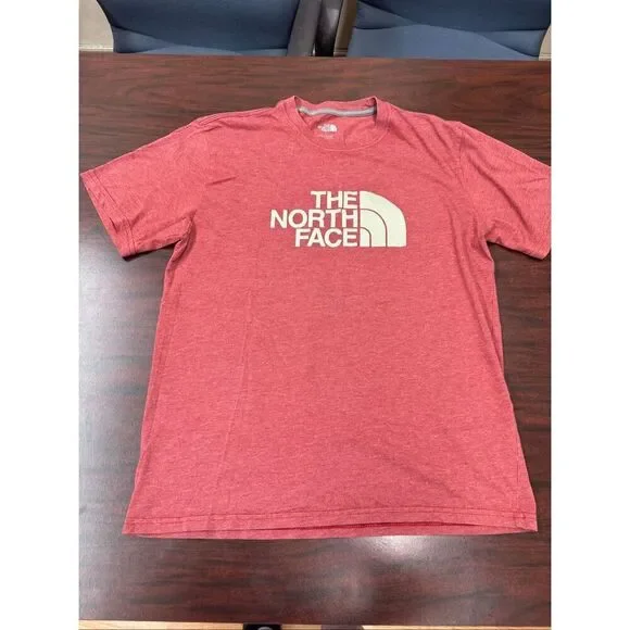 The North Face Mens Standard Fit Brick Red Short Sleeve T-Shirt Size Medium