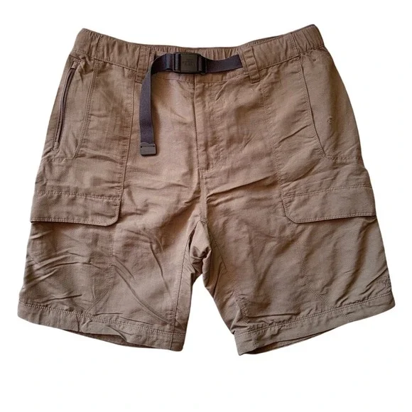 The North Face Greenish/Brown Cargo Adventure Shorts with an‎ adjustable belt