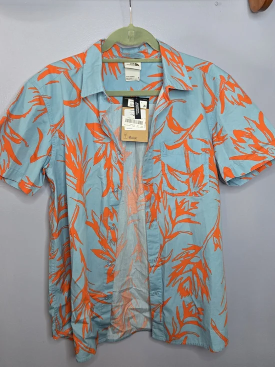The North Face 100% Cotton Baytrail Med Button Up Shirt NWT Mens Blue Orange