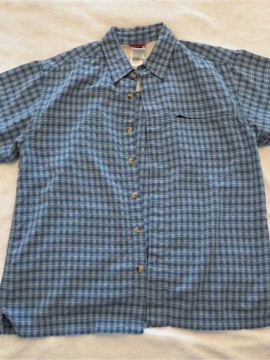 The North Face Men's Blue Plaid Short-Sleeve Button-Down Shirt