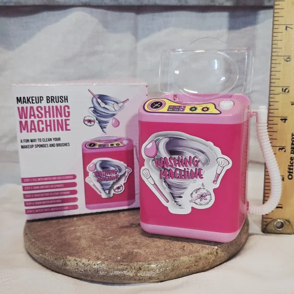 Mini Makeup Brush Washing Machine Battery Operated Electric Cleaner with Box Pin