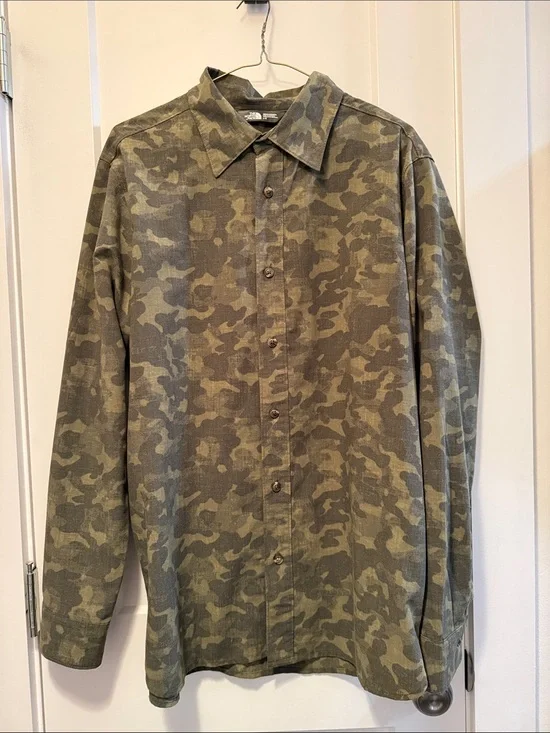 The North Face Men's Camouflage Shirt size L