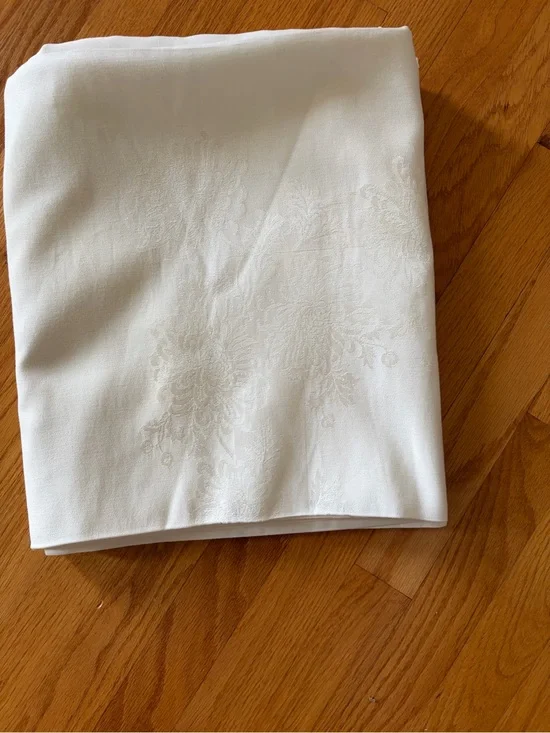 Elegant Rectangle White Damask Tablecloth, approx. 60