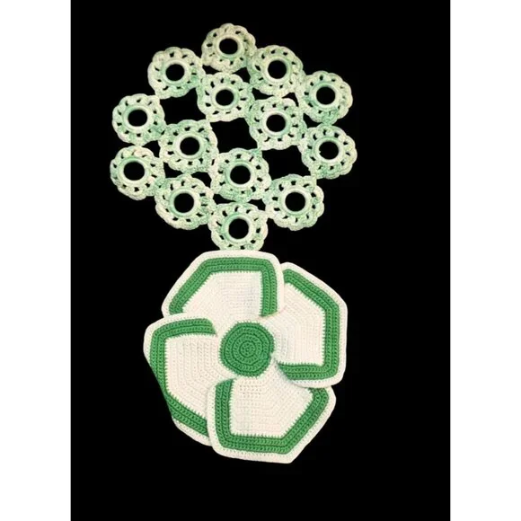 Green & White Vintage Crochet Doilies Handmade Floral Set Of 2 Two Sizes Pre-Own