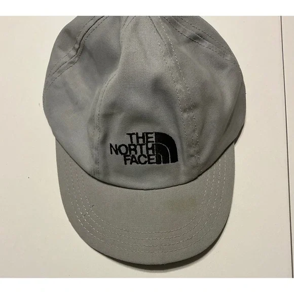 VTG USA Made The North Face Mens Gray‎ Baseball Cap One Size Fits All Outdoors