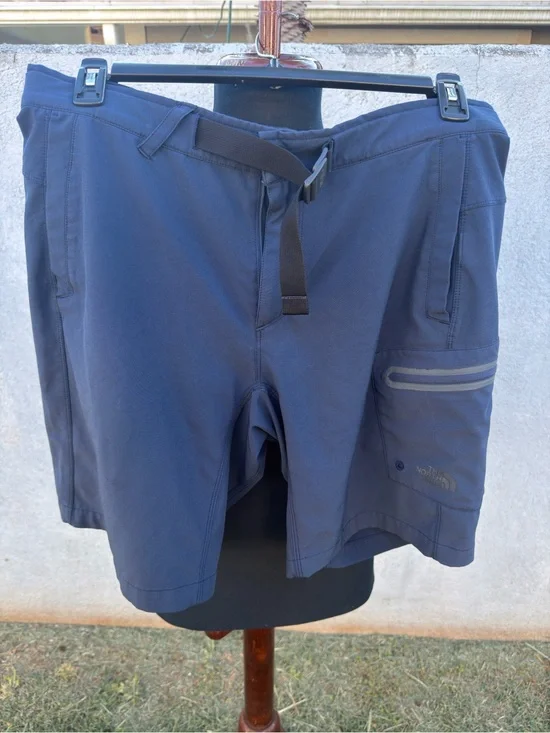 PreOwned North Face Shorts Navy Blue Men's 34