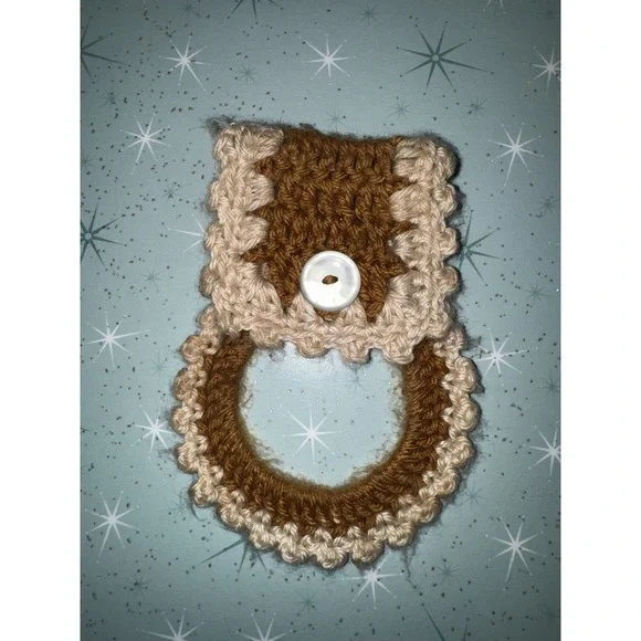 Crocheted‎ Kitchen Towel Ring. Brown and Tan. Cottagecore Farmhouse Vintage look