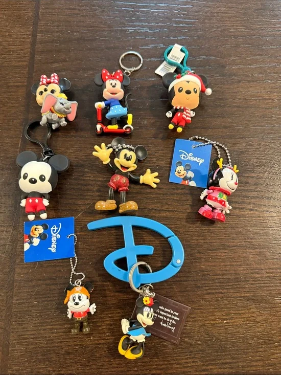 Disney Mickey & Minnie  Keychain Bundle