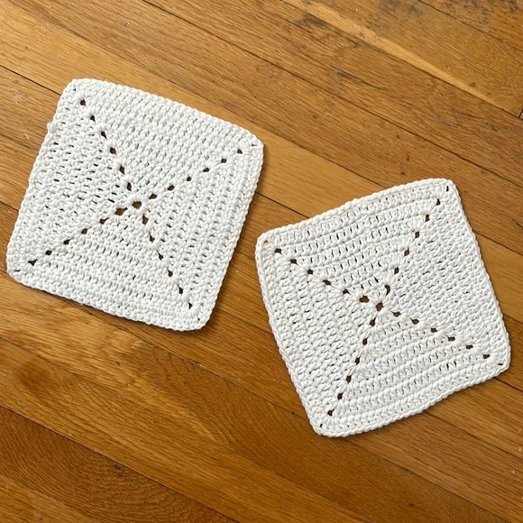 Set of 2 Handmade Crochet Ivory / Cream pot holders / doilies vintage