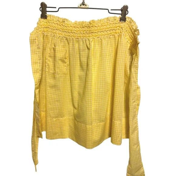 #5710 Womens Checkered Yellow and White Half Apron With Crossstich embroidery