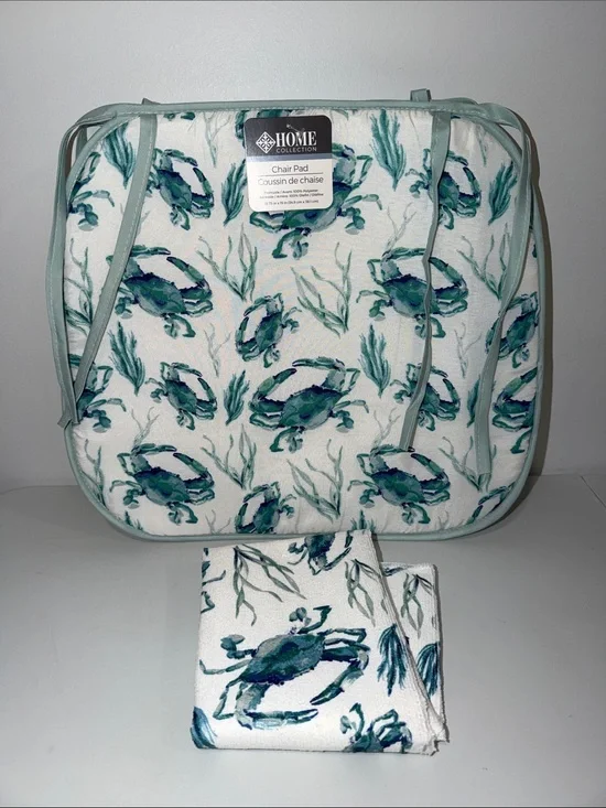 HC White Blue Green Coastal Crab Print Set of 2 Chair Pads & a Terrycloth Towel