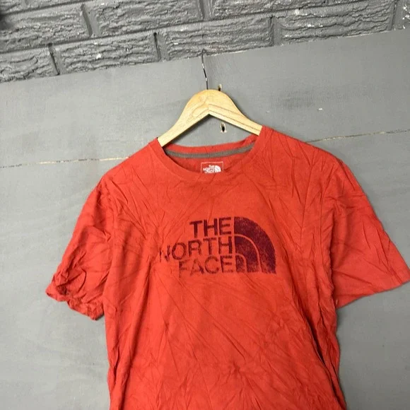 The North Face Mens Graphic T-Shirt Orange Red Short Sleeve‎ Logo Tee Small S/P