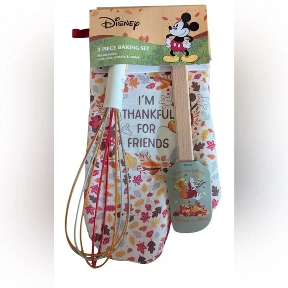 Disney 3 Piece Baking Set  Mickey Mouse And Friends brand new