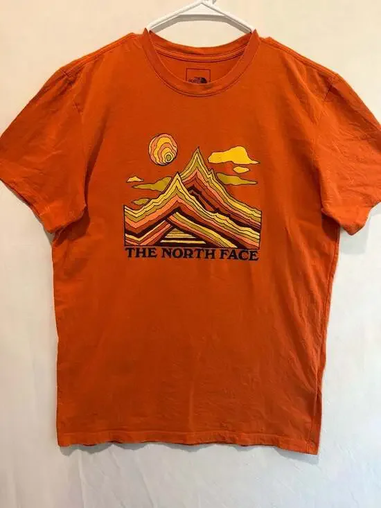 The North Face Men's Peak Sunset Graphic Short Sleeve T-Shirt