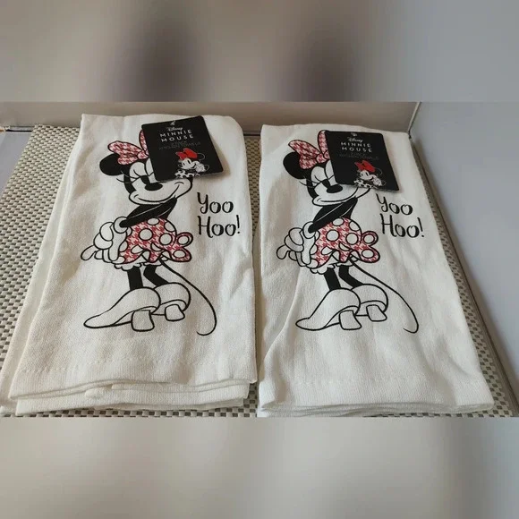 4 pack Disney Minnie Mouse Kitchen Towels 
