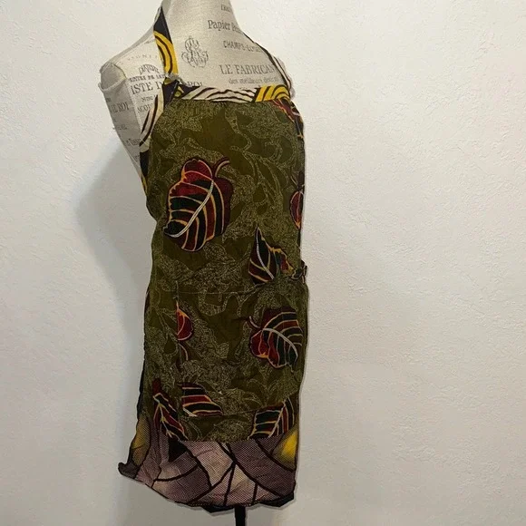 Timbali Crafts Apron Olive Green Leaf Print Artisan Made Ghana Pocket