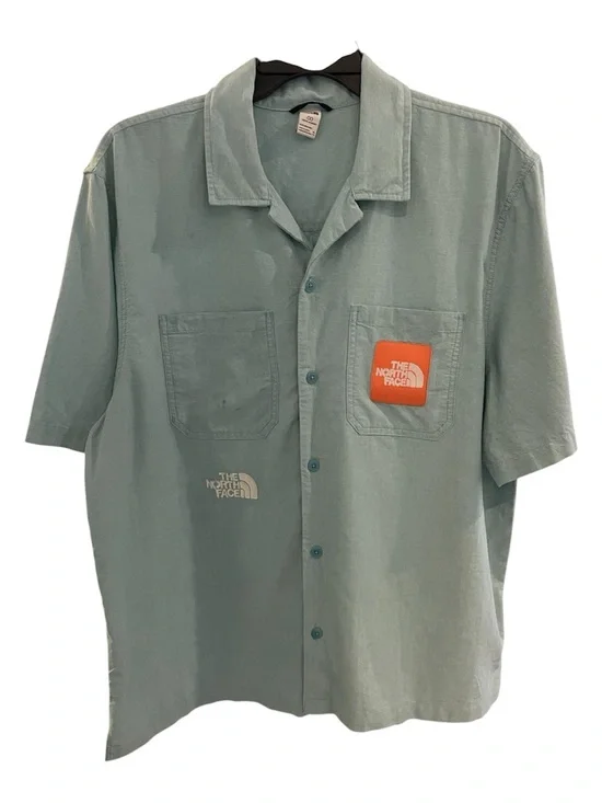 The North Face Men’s Short-Sleeve Button-Up Shirt