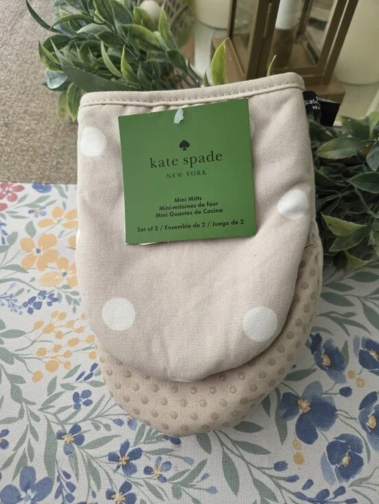 kate spade Cream Polka Dot Mini Mitts Set