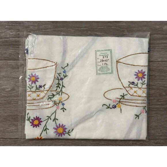 Vintage Handmade Embroidered Teacup Tea Time Apron